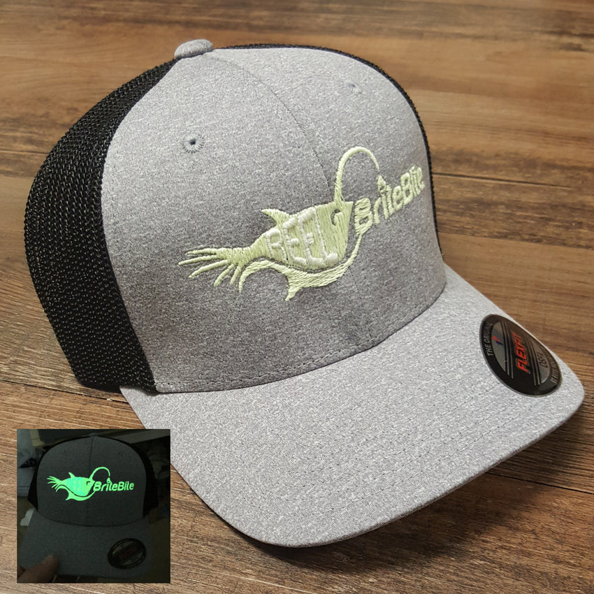 Brightest 12v green fishing light glow in the dark flexfit hat. Great for night fishing.